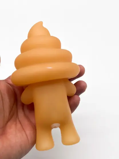 Unchi-Kun [brown + Ledlight] Sofubi 6" squeaky doll | Poop man soft vinyl Mr Caca – Image 5