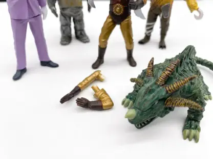 Spectreman trading figures Yujin sr