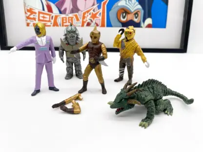 Spectreman trading figures Yujin sr