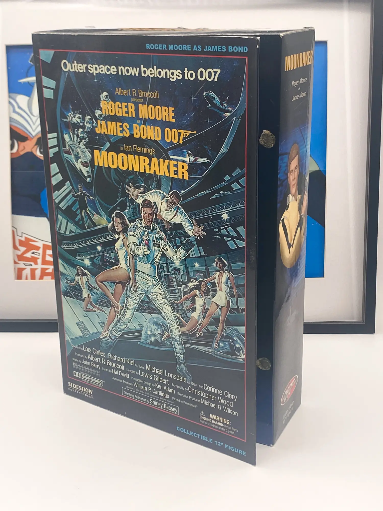 Figurine James Bond 007 (Roger Moore) MOONRAKER - Sideshow Collectibles 12" - NEUF