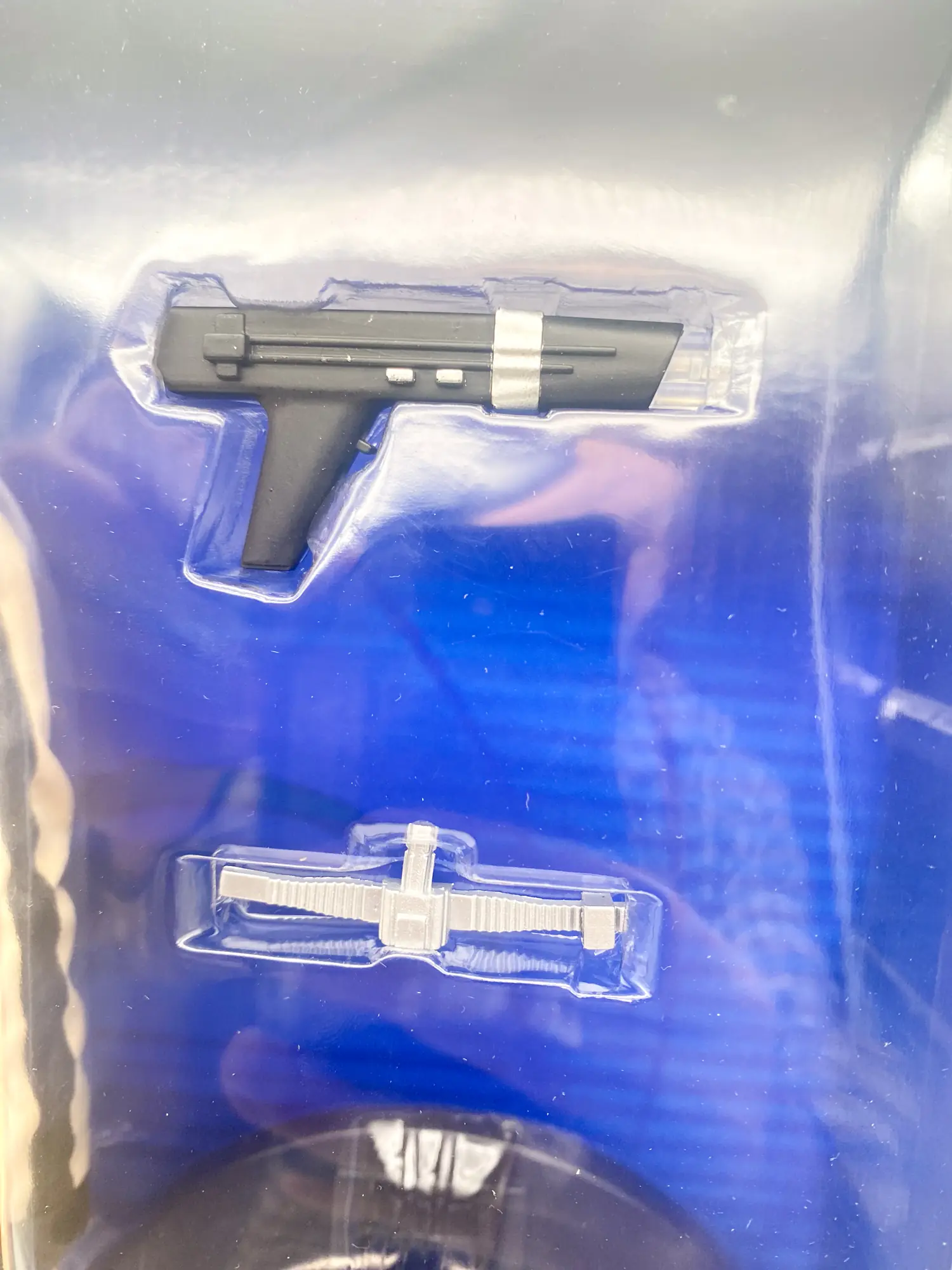 Figurine James Bond 007 (Roger Moore) MOONRAKER