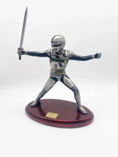 X-OR GAVAN RMW 2001 [Space sheriff Gavan] Space Cop Gabin
--------------
Gavan (X-Or). Sortie en 2001 au Japon, cette pièce De 35 cm de haut de la gamme RMW (Rainbow Products Master Works)
Matière : Résine Cold-Cast
Échelle : 1/5ème (Impressionnante stature de 35 cm de haut).
Condition : Statue d'occasion en très bon état avec, toutefois, quelques traces d'usages. La face avant de la boîte présente très bien, mais celle-ci a quand même de fortes traces d'usage

#XOr #Gavan #SpaceSheriff #UchuuKeijiGavan #MetalHero #Toei #Tokusatsu #Chogokin #ActionFigures #CollectorsItem #VintageToys  #StatueCollector #ResinStatue #RecreA2 #Generation80 #ClubDorothee #Nostalgie80 #JouetsVintage #Annees80 #CulturePop #SouvenirEnfance #ToyPhotography #SciFiArt #JapaneseHeroes #RetroGaming #Shelfie #GeekLife #FabuleuseCaverne