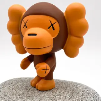 Kaws Baby Milo BAPE - A Bathing Ape 2005-002