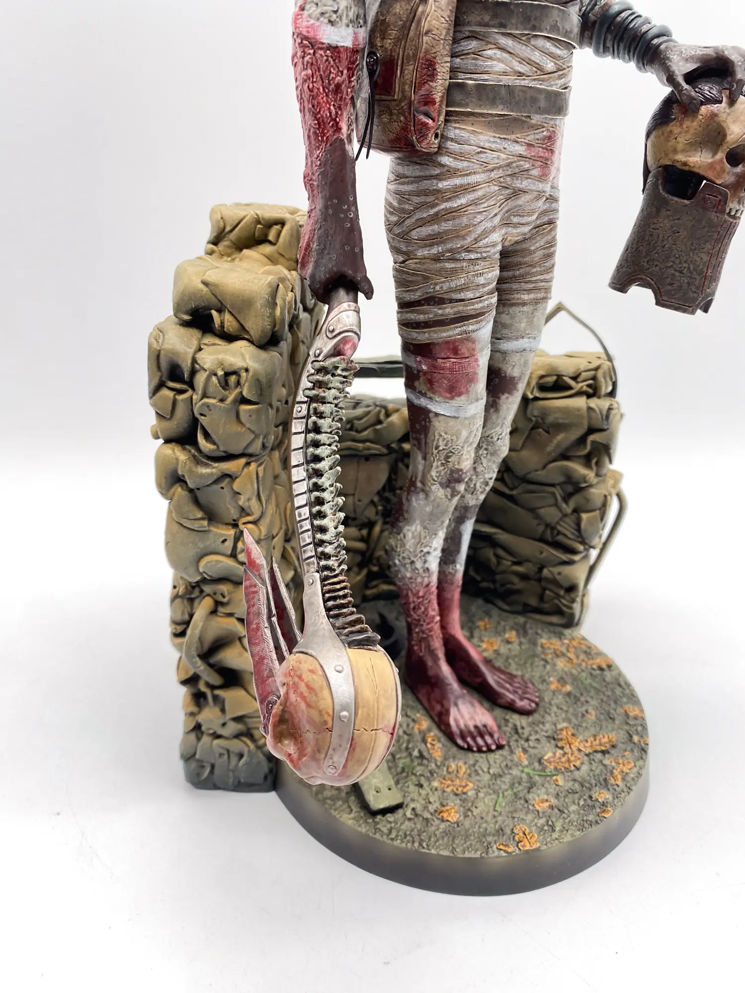 The Wraith Dead by Daylight 1/6 Scale Premium Statue Gecco MIB – Image 5