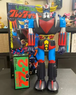 🚀 GOLDORAK en Mode Jumbo ! 🚀

Un format énorme, un look mythique, des accessoires de combat, le Double Harken, les missiles…
💥 Une pièce qui claque direct en vitrine.
📦 Avec sa boîte japonaise et ses accessoires.

#Goldorak #Grendizer #UFORoboGrendizer #JumboMachineder #Bandai #TamashiiNations #GoNagai #Mecha #SuperRobot #JapaneseToy #VintageToy #CollectorToy #FabuleuseCaverne