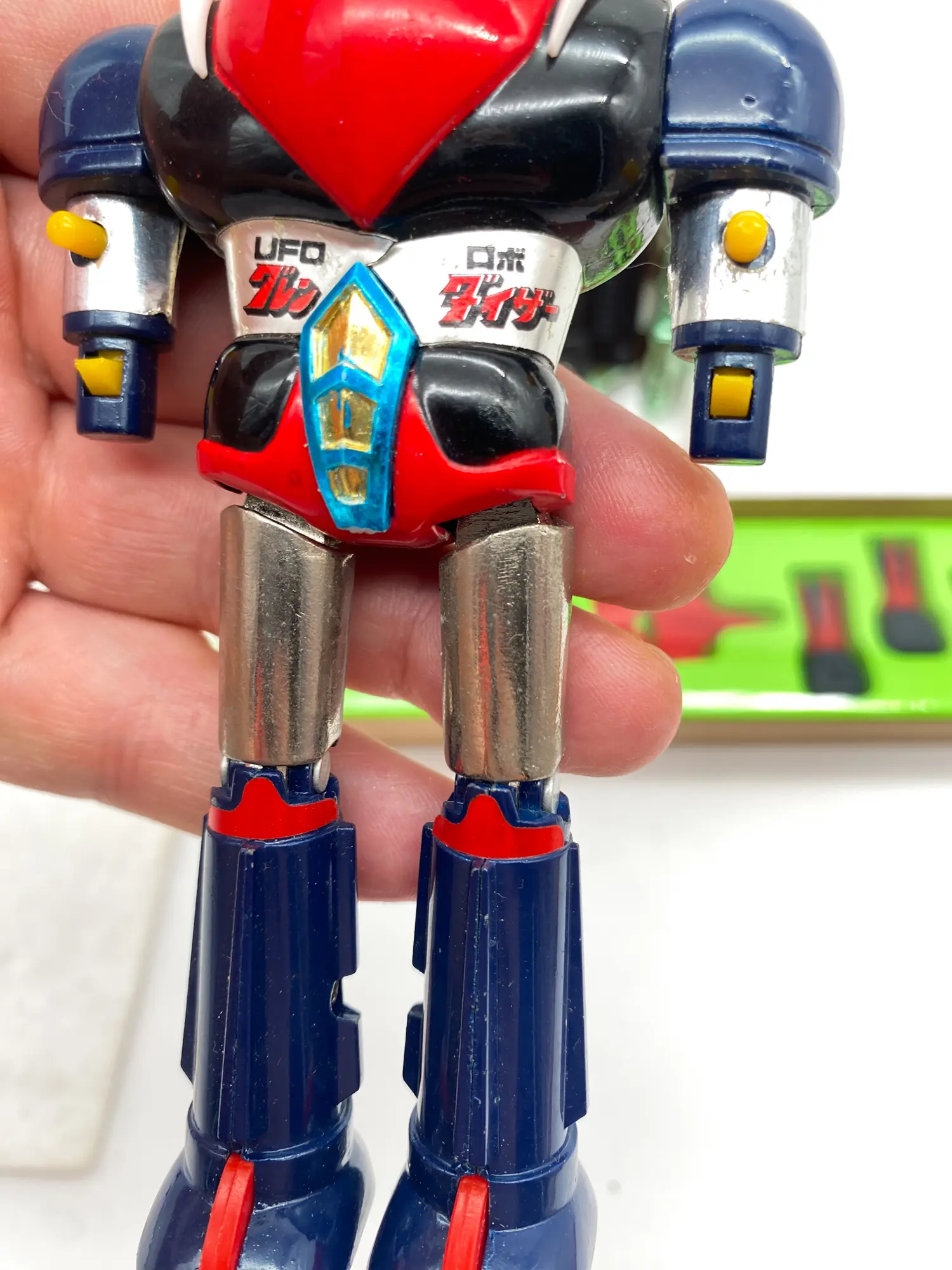 GOLDORAK Grendizer UFO ROBOT and Missile Launcher - POPY 1975 – Image 15