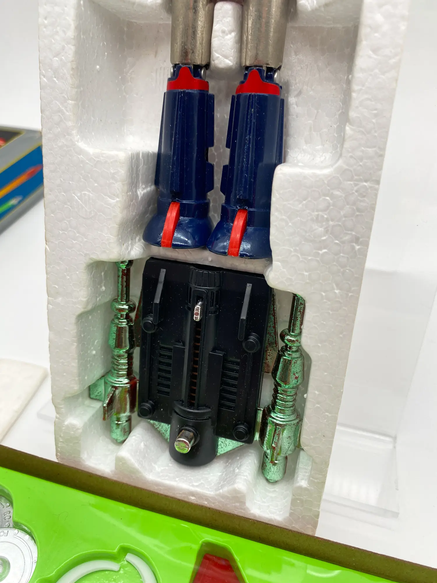 GOLDORAK Grendizer UFO ROBOT and Missile Launcher - POPY 1975 – Image 9