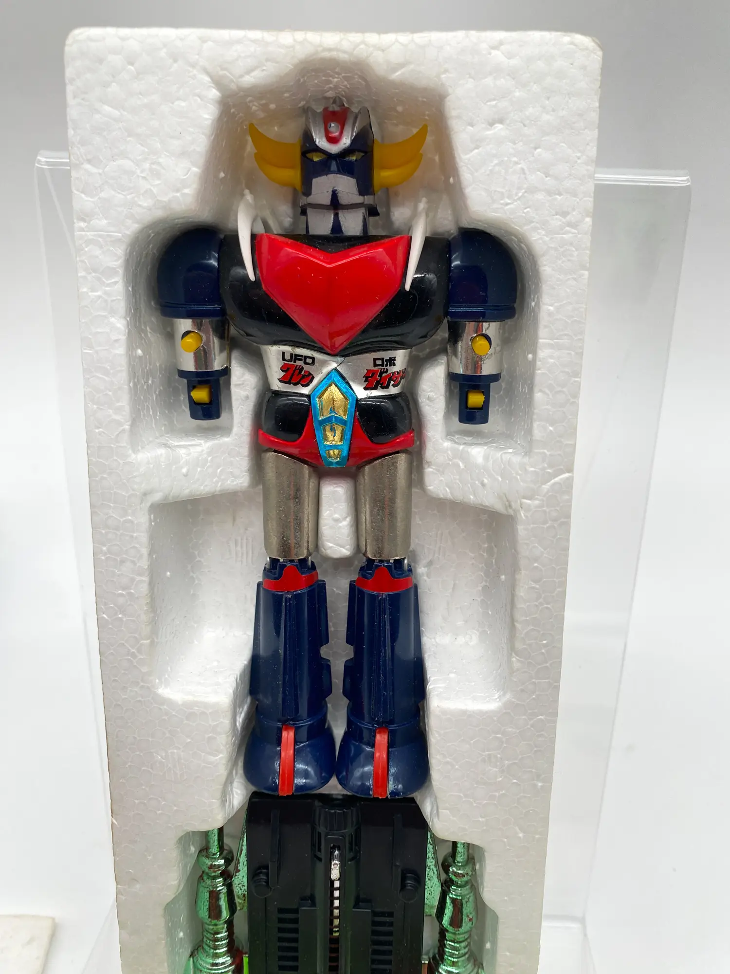 GOLDORAK Grendizer UFO ROBOT and Missile Launcher - POPY 1975 – Image 8