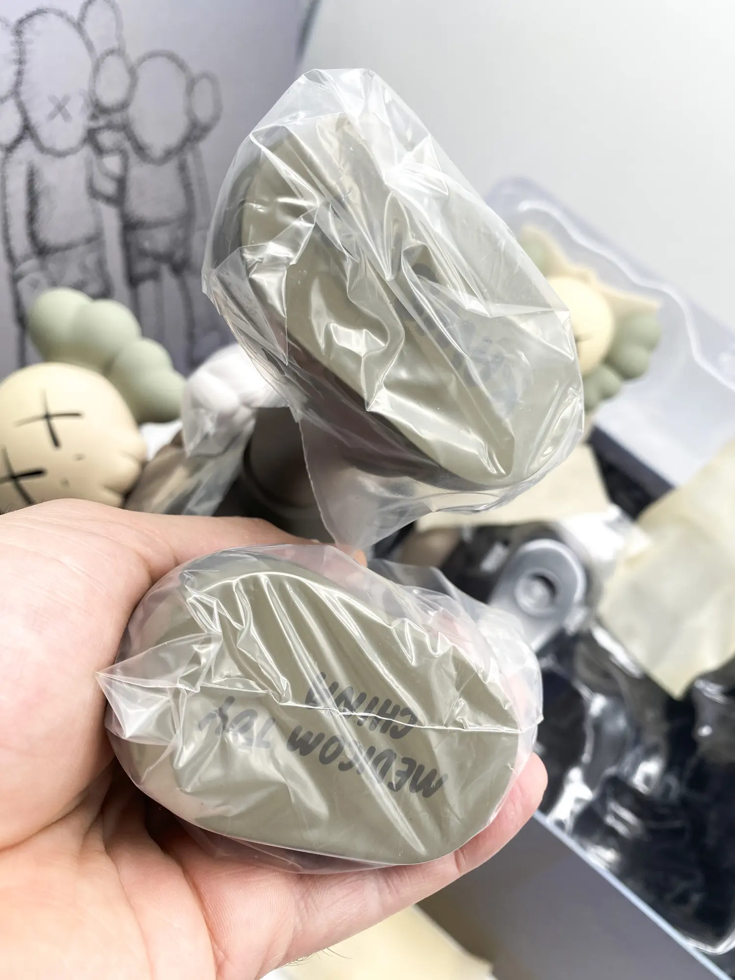 KAWS Along The Way Open Edition 2019 Figurine Vinyle MIB – Image 7