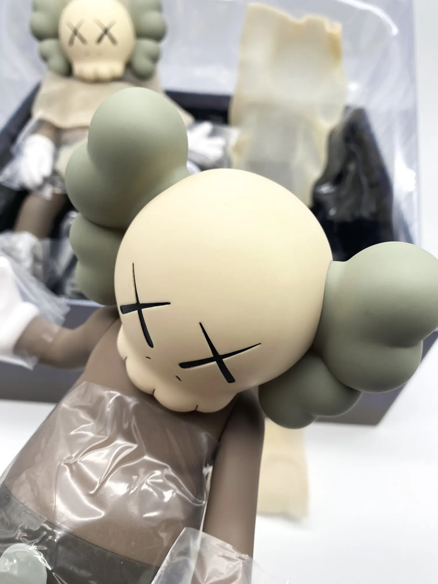 KAWS Along The Way Open Edition 2019 Figurine Vinyle MIB – Image 15