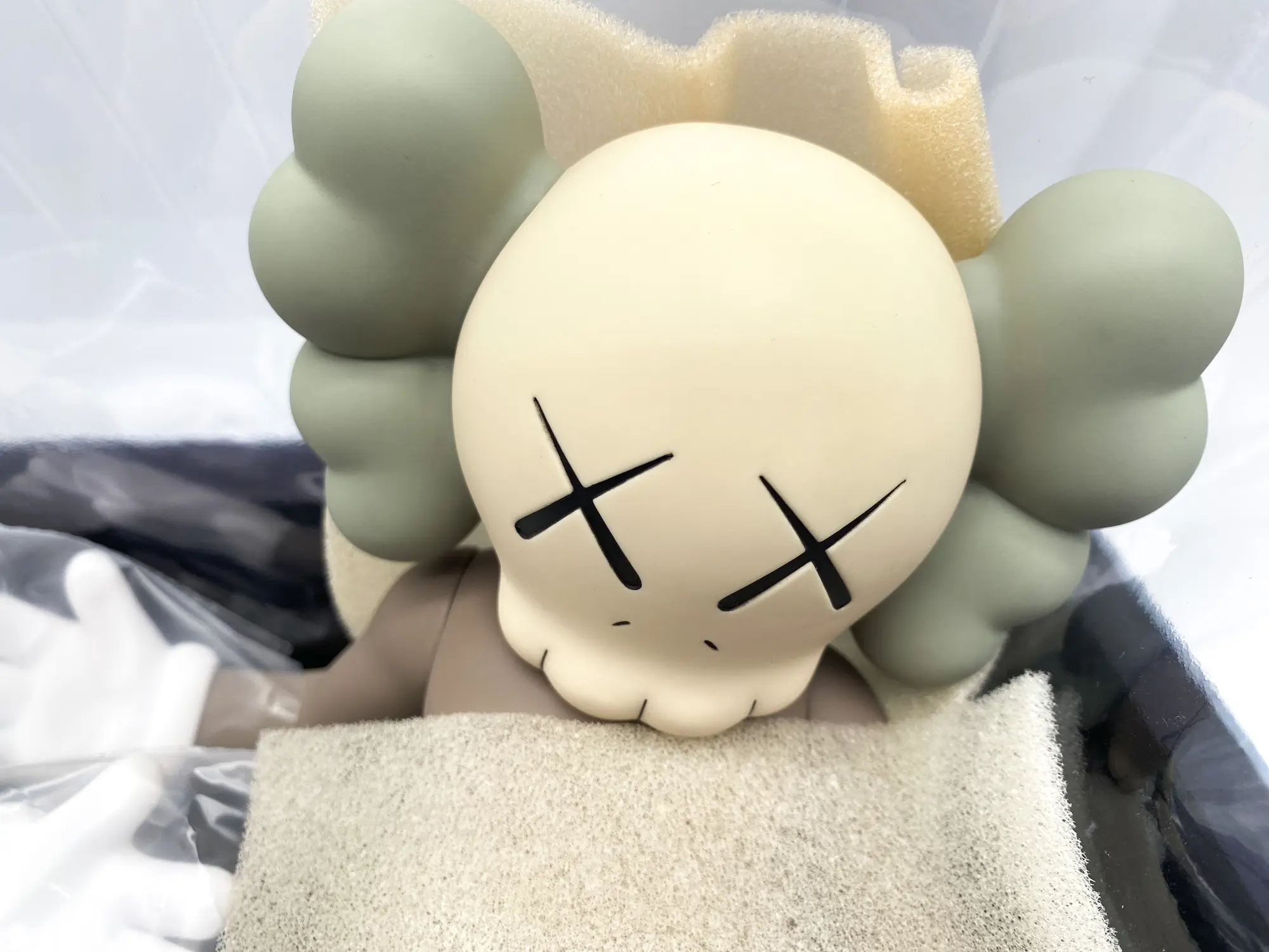 KAWS Along The Way Open Edition 2019 Figurine Vinyle MIB – Image 12