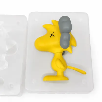 KAWS x Peanuts Woodstock 2012 OriginalFake Medicom Toy