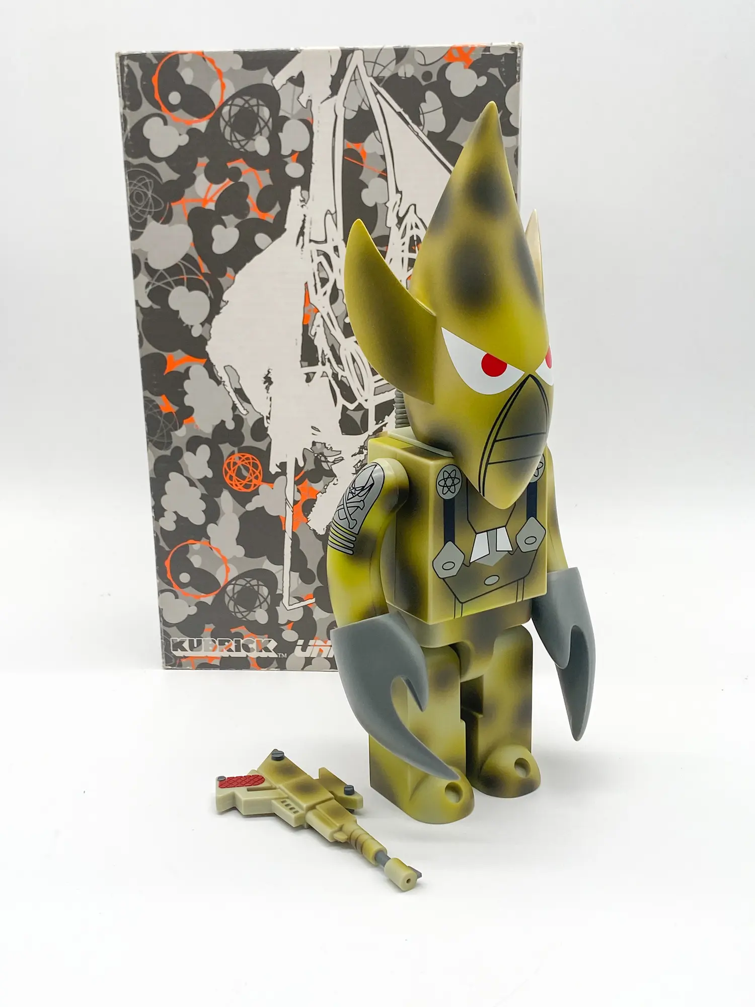 Pointman Futura 2000 Unkle 400% Kubrick Medicom Toy - 19