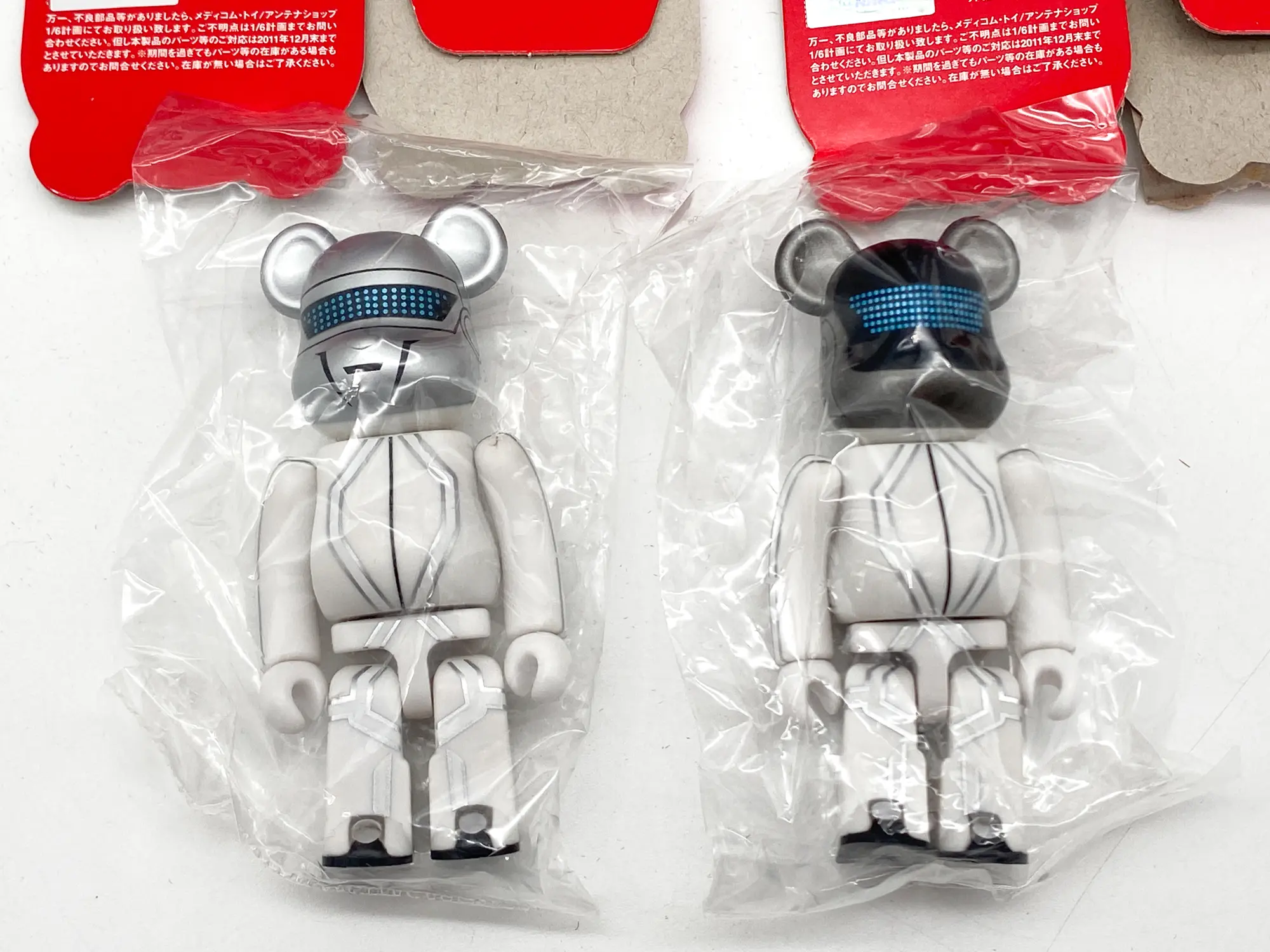 Daft Punk BEARBRICK Series 21 – TRON: Legacy Medicom Toy 2010