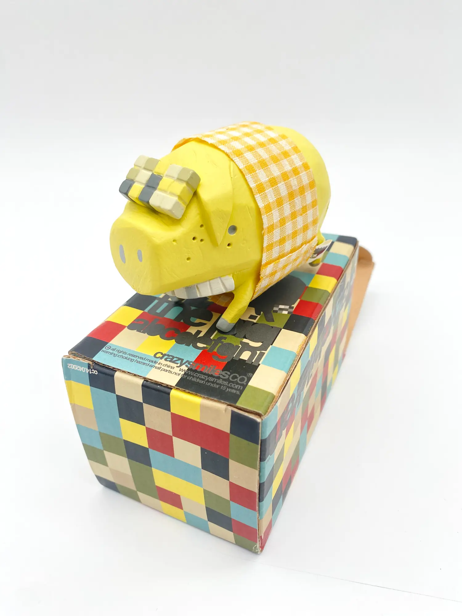 Michael Lau The Pig Yellow Crazychildren #14 – Crazysmiles 2002 – Image 9
