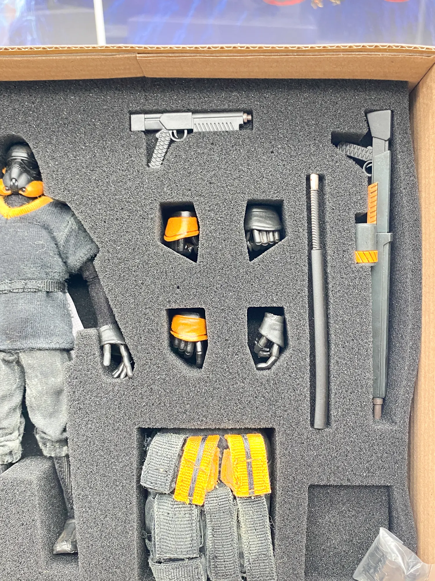ThreeA Lonely Trooper TK Noir Sergeant 1/12 – Ashley Wood – 3A17050-BK – Image 2