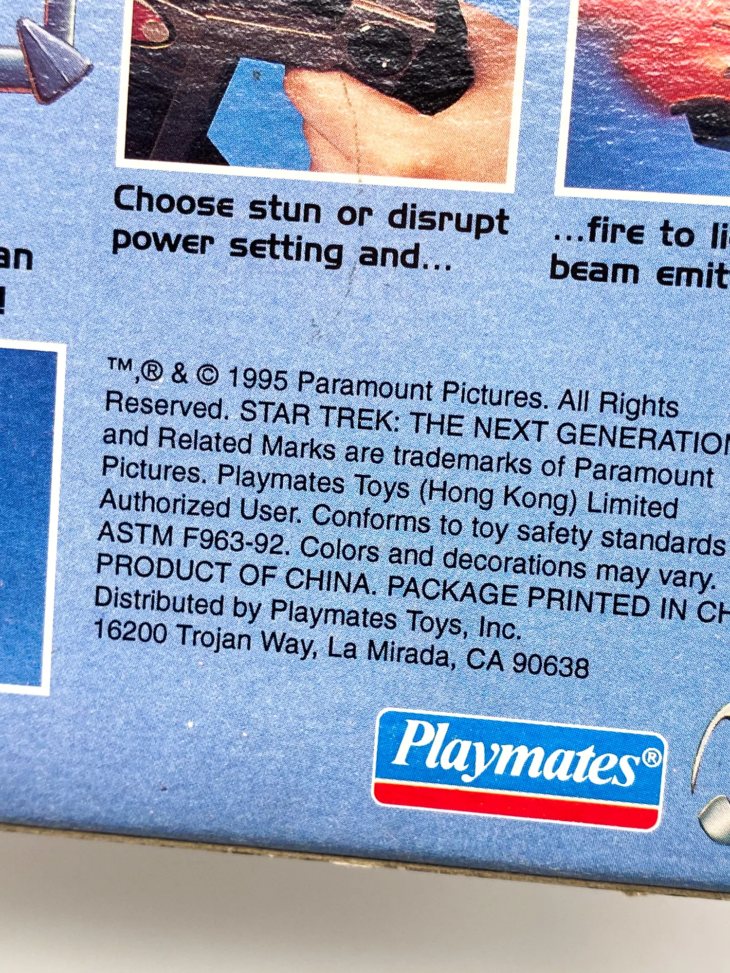 Copyright 1995 du Bajoran Phaser Star Trek Playmates référence 6271