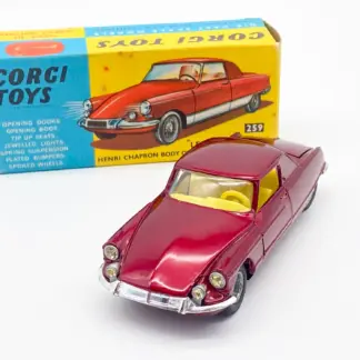 Citroën Le Dandy Corgi 259 vue de trois quarts avec sa boîte