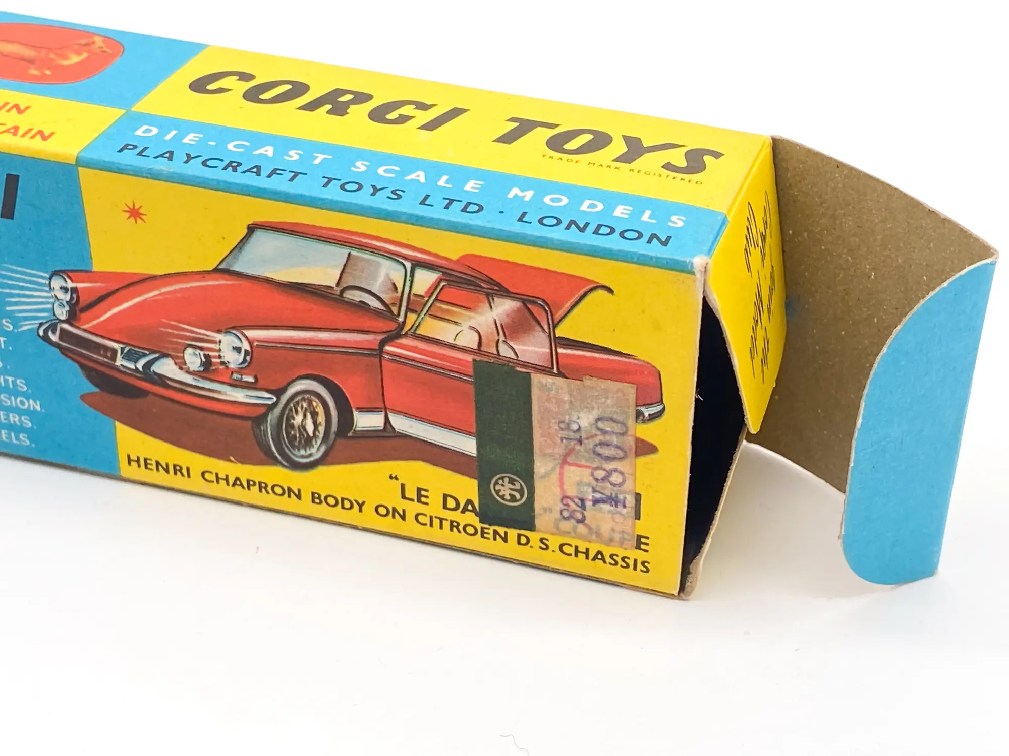 Extrémité de la boîte Corgi 259 portant une ancienne étiquette de prix