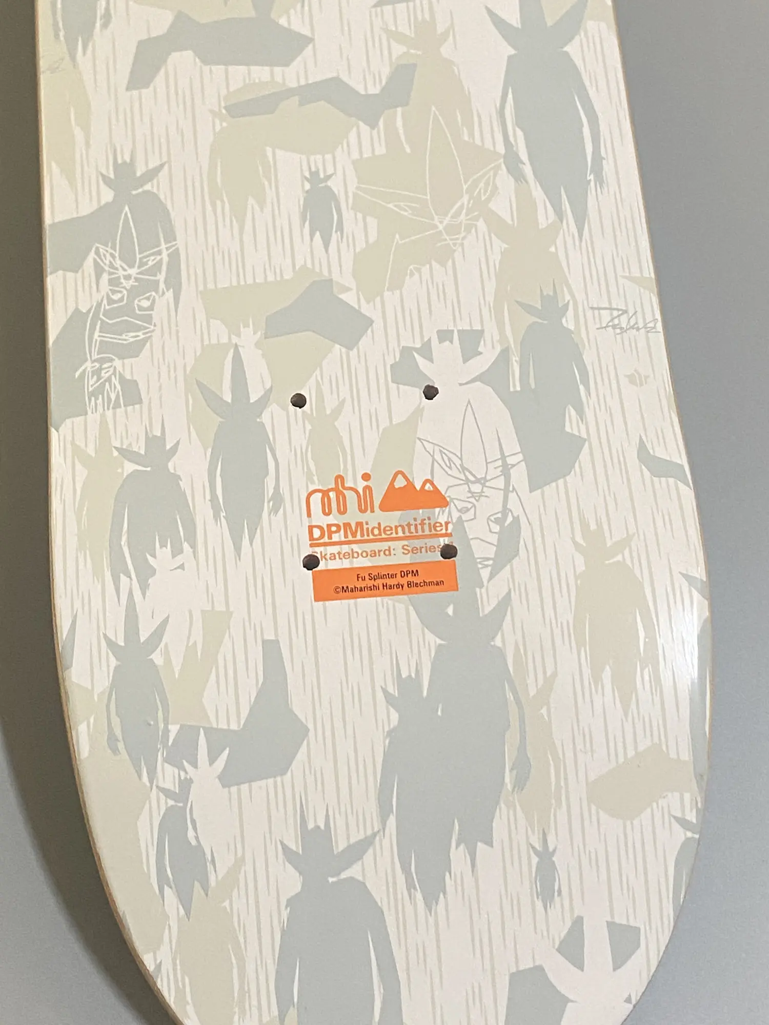 Skateboard Maharishi × Futura – Fu Splinter DPM – DPMidentifier