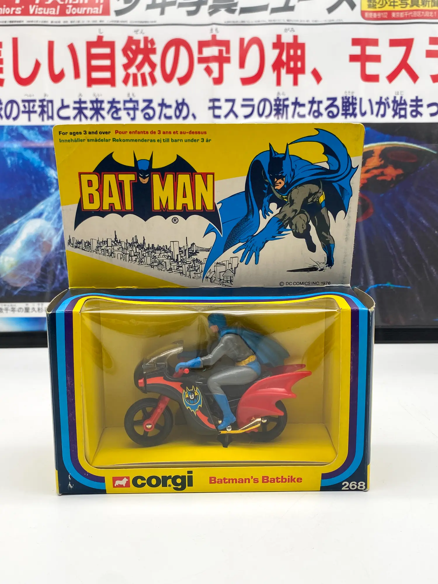 Corgi 268 Batman's Batbike - moto avec sa boîte d'origine, vue 3