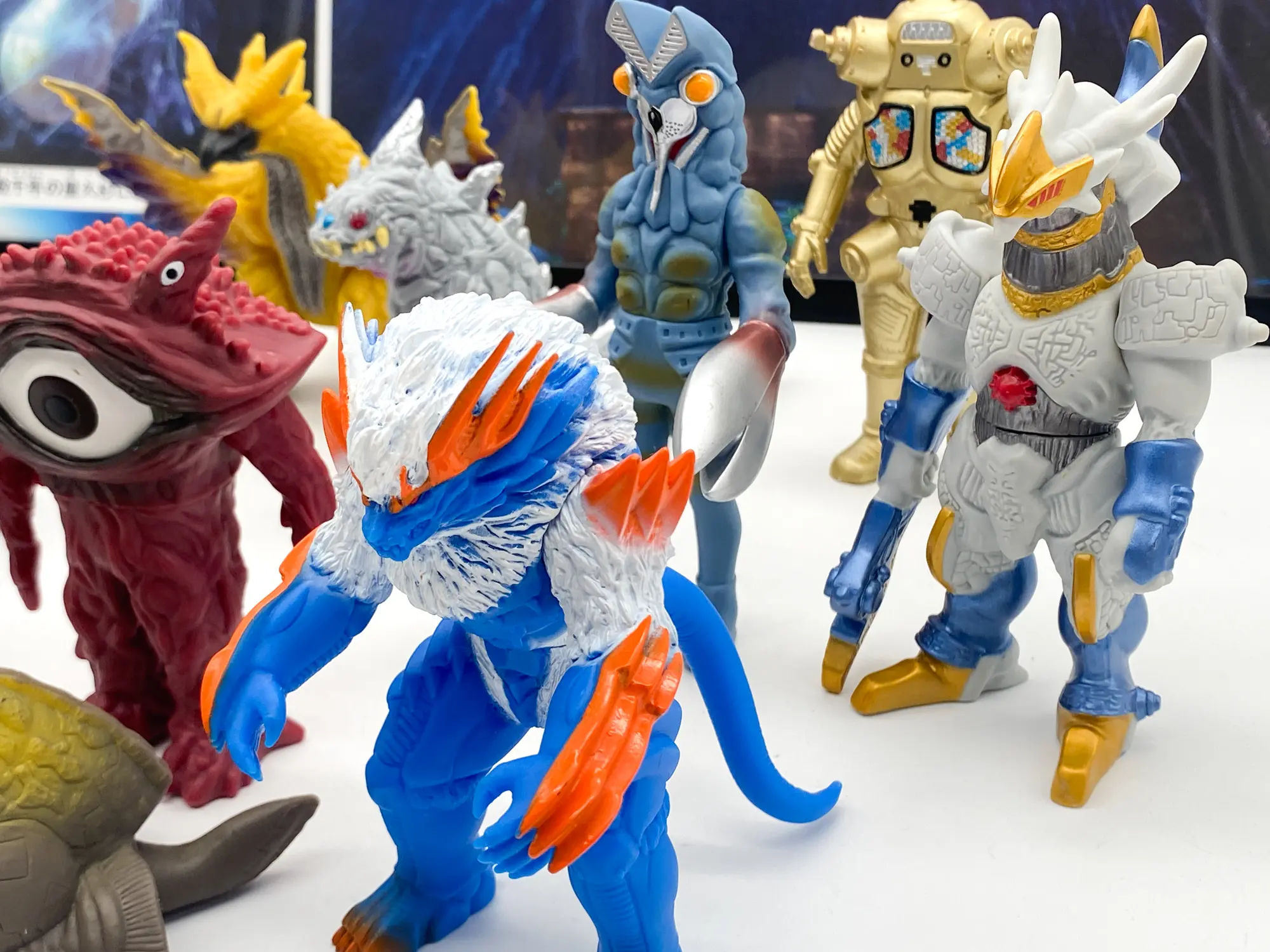 Oka-Gubila et Metsu-Orga, sofubi Ultraman UMS Bandai Tsuburaya