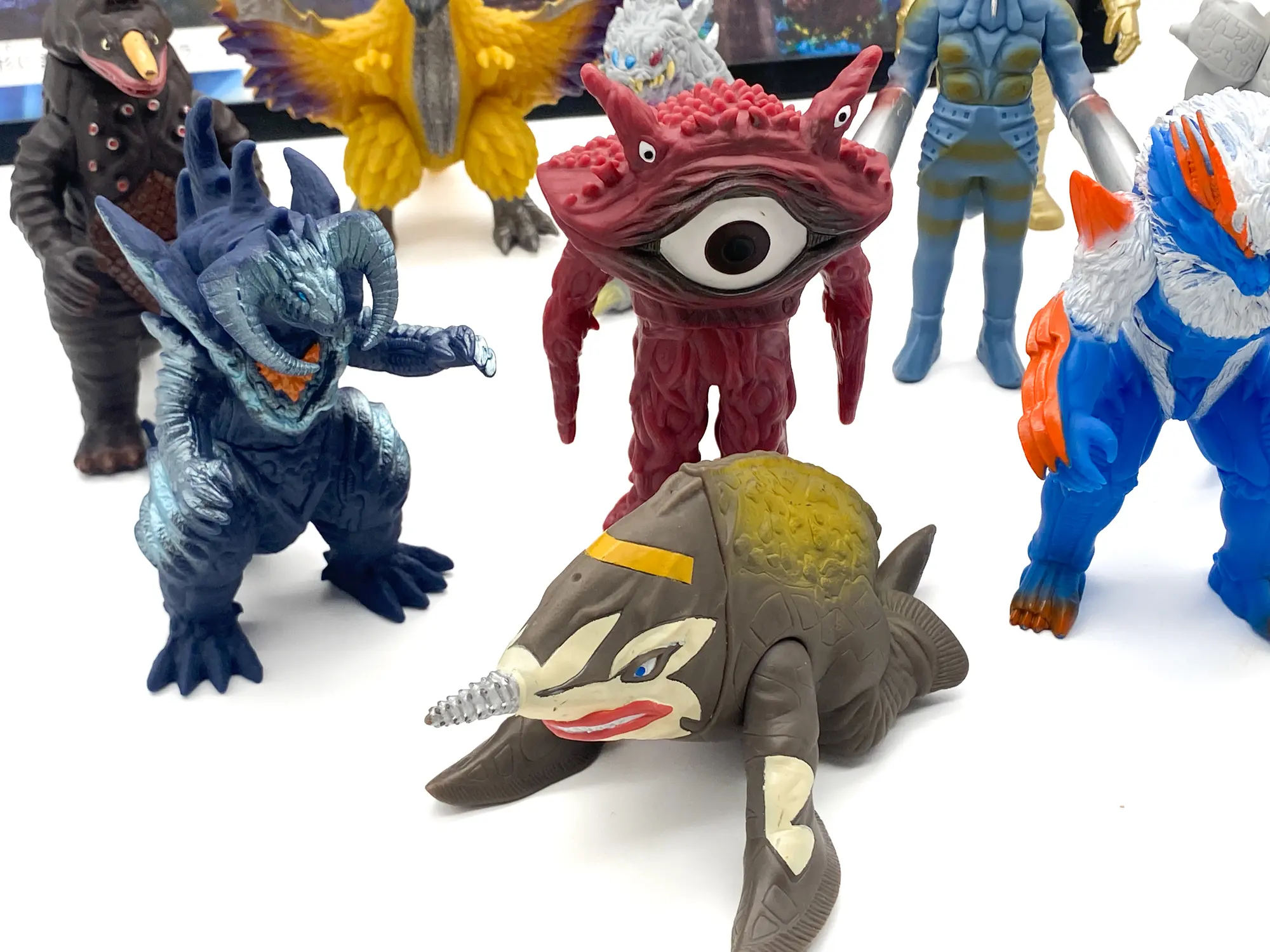 Lot Ultraman Ultra Monster Series avec Alien Baltan, Zaragas et Galactron MK2