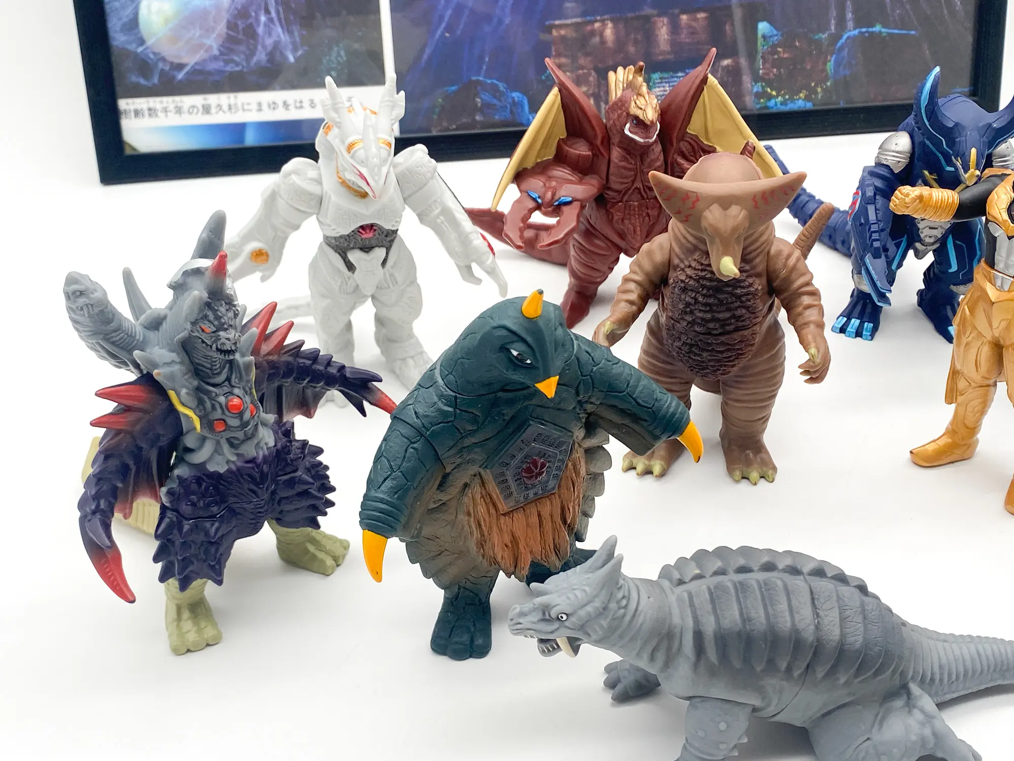 Gomora et Cyber Gomora, figurines Ultraman UMS Bandai du lot en vinyle souple
