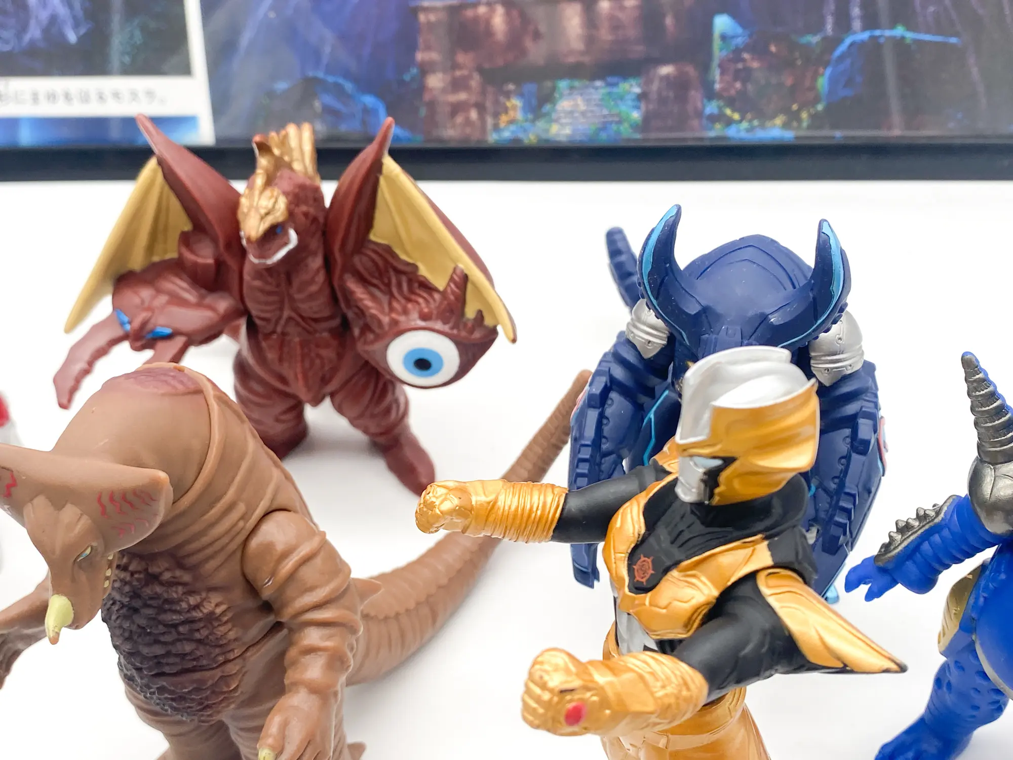 Death Drago et Baligailer, sofubi Ultraman UMS Bandai Tsuburaya