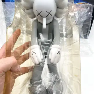 KAWS Small Lie Gray Companion – Medicom Toy 2017 – Unexposed