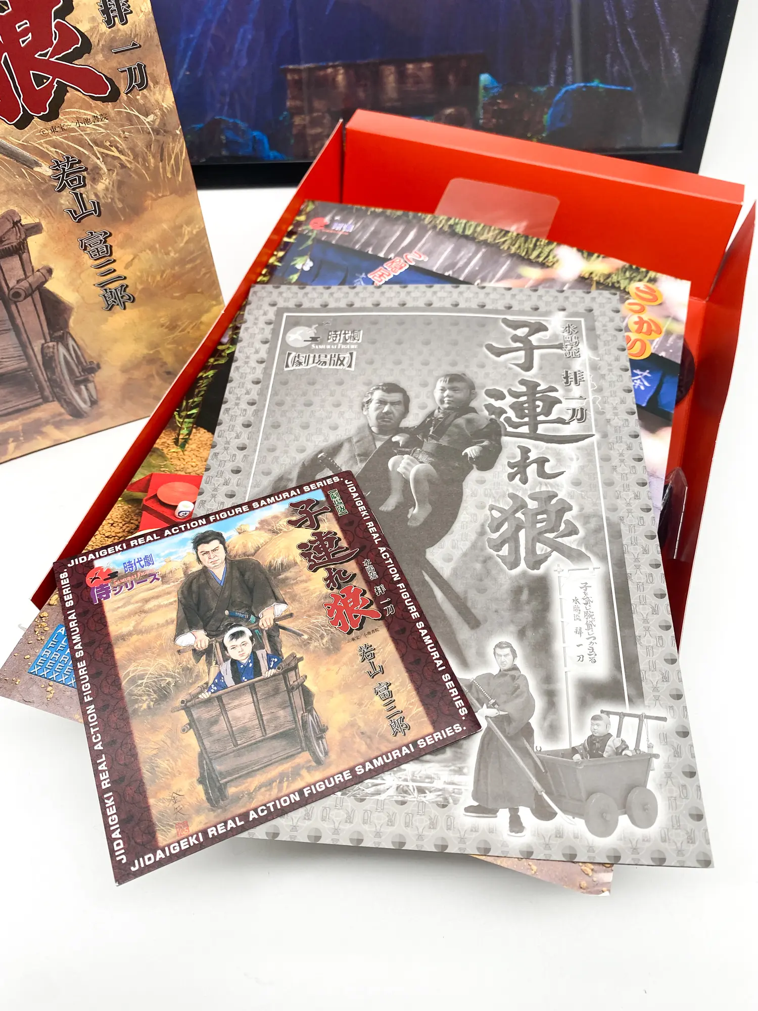 Lone Wolf and Cub Alfrex - Ogami Itto & Daigoro Baby Cart - Version film Tomisaburo Wakayama - 1/6 - NIB – Image 9