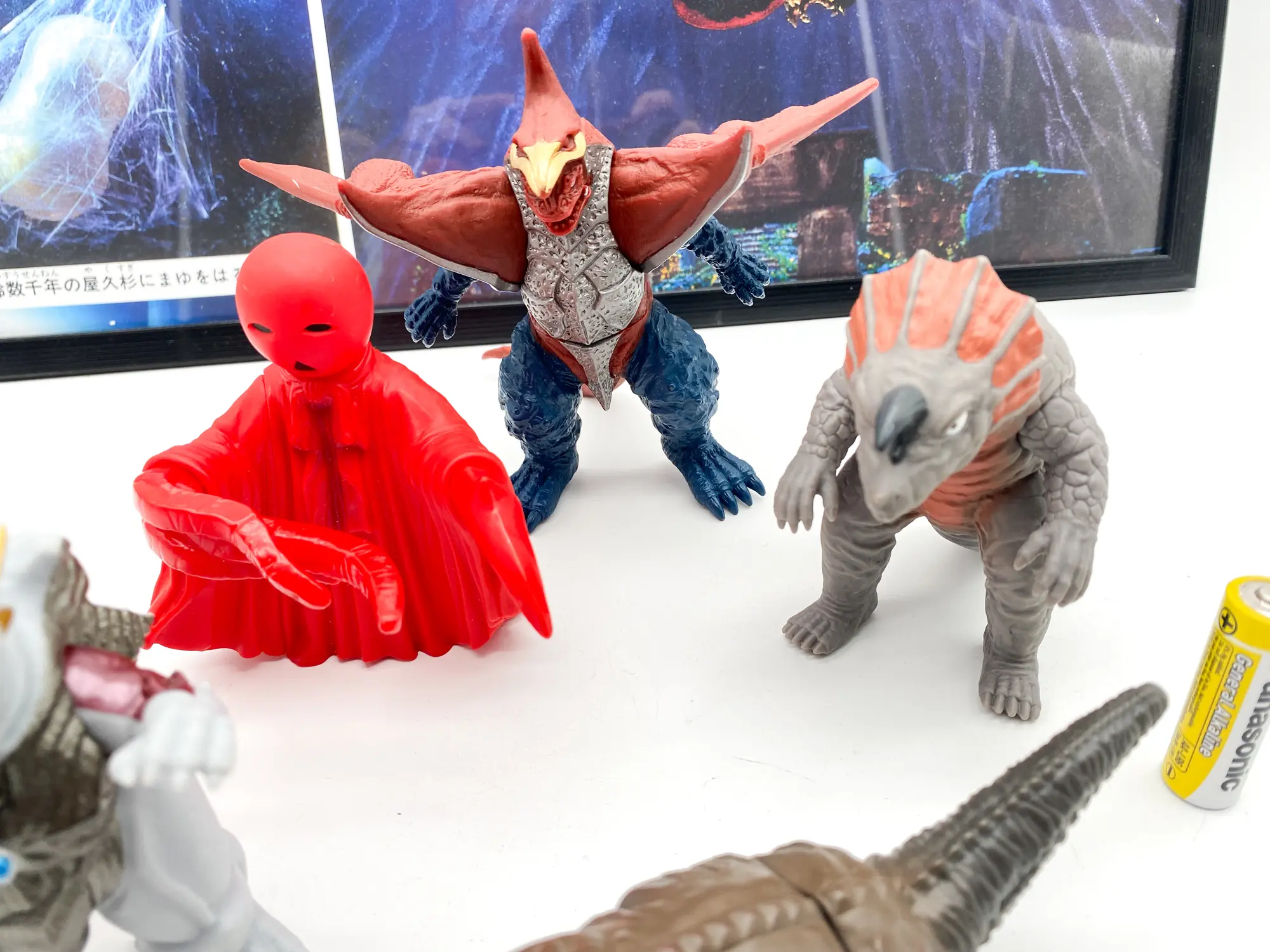 Bandai Ultra Monster 500 Series Ultraman kaiju vinyl figures lot, Dino-Tank, Agira, Nova, Guardie and Golber, view 8